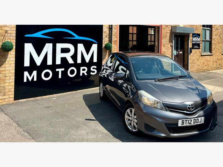 Toyota YARIS 1.33 Dual VVT-i TR Euro 5 3dr