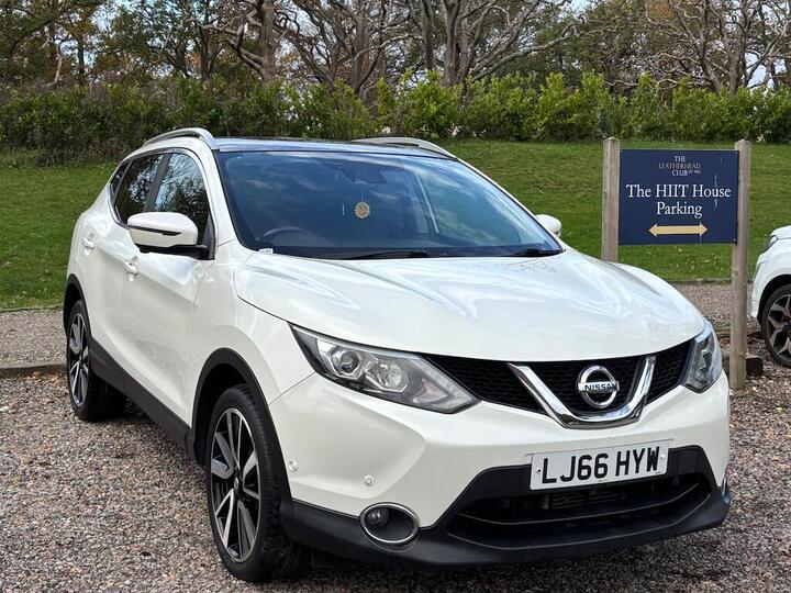 Nissan Qashqai 1.2 DIG-T Tekna XTRON 2WD Euro 6 (s/s) 5dr