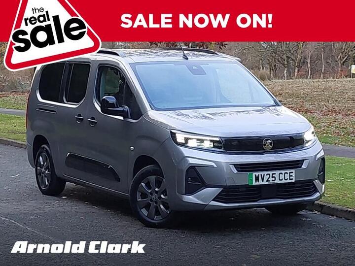 Vauxhall Combo Life Electric 52kWh Ultimate XL MPV Auto 5dr (7.4kW Charger)