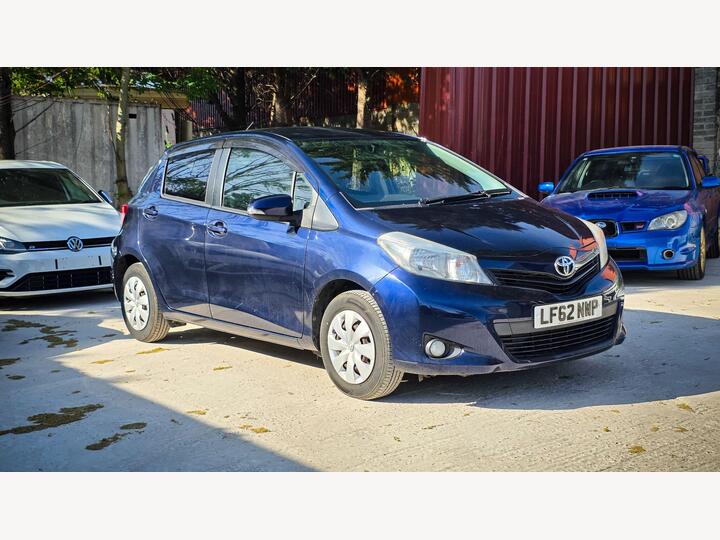 Toyota Yaris 1.33 Dual VVT-i T Spirit Multidrive S Euro 5 5dr