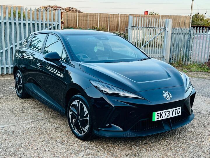 MG MG4 51kWh SE Auto 5dr