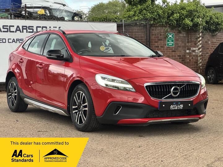 Volvo V40 Cross Country 1.5 T3 Auto Euro 6 (s/s) 5dr