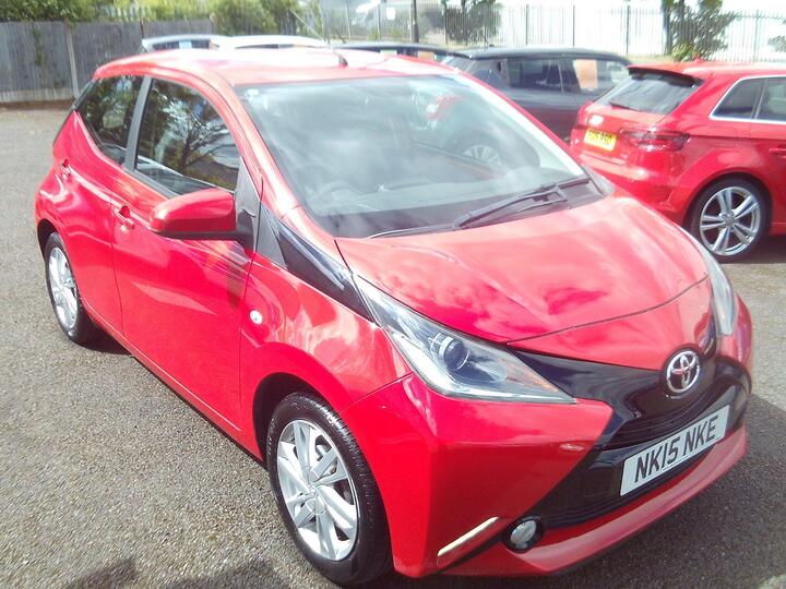 Toyota AYGO 1.0 VVT-i X-pression Euro 5 5dr Euro 5