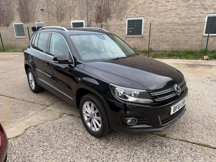 Volkswagen Tiguan 2.0 TDI BlueMotion Tech SE 4WD Euro 5 (s/s) 5dr