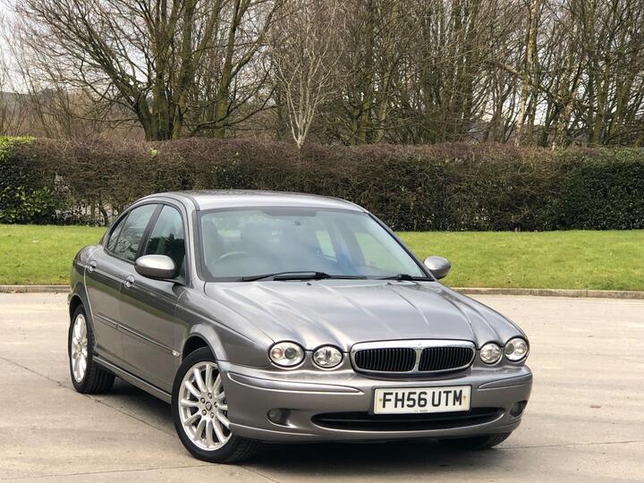 Jaguar X-Type 2.0D S 4dr Jaguar X-Type 2.0D S 4dr