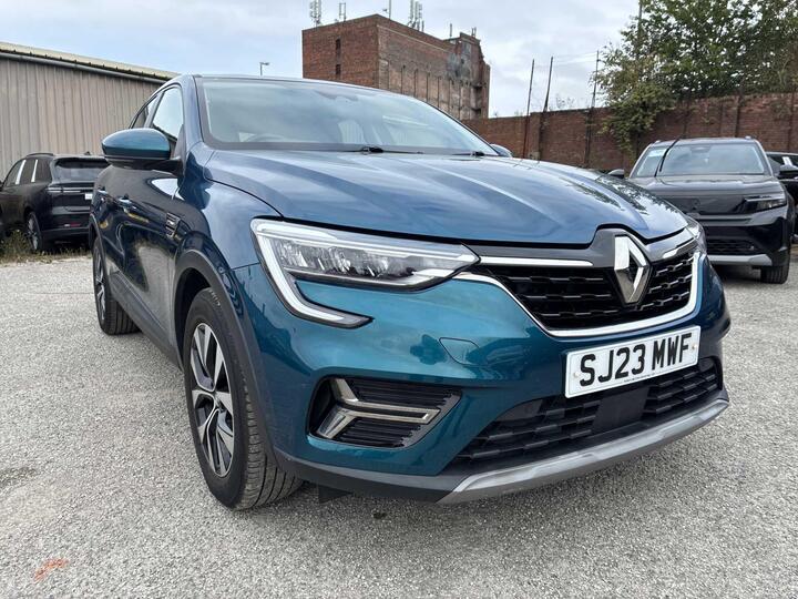Renault ARKANA 1.6 E-TECH Evolution Auto 2WD Euro 6 (s/s) 5dr