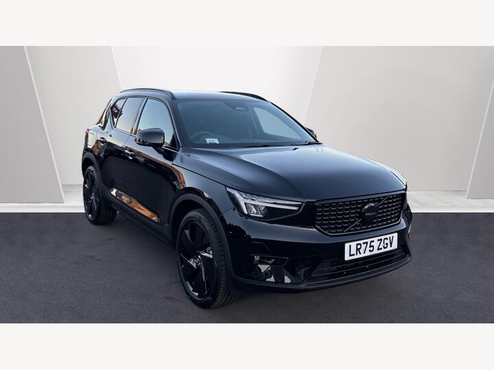 Volvo XC40 2.0 B4 MHEV Plus Black Edition DCT Auto Euro 6 (s/s) 5dr