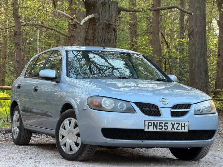 Nissan Almera 1.8 SE 5dr Nissan Almera 1.8 SE 5dr
