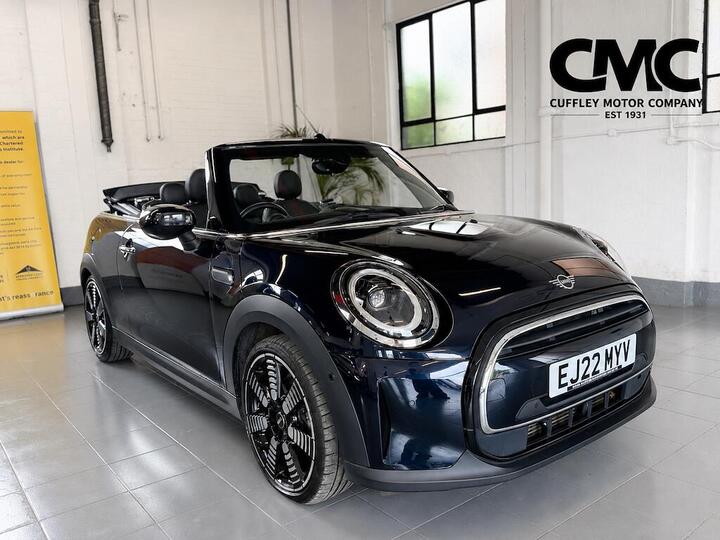 MINI Convertible 1.5 Cooper Exclusive Steptronic Euro 6 (s/s) 2dr