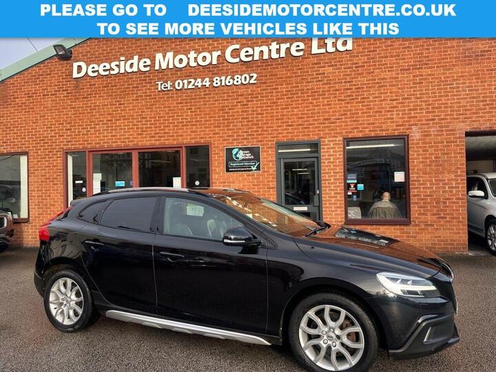 Volvo V40 CROSS COUNTRY 2.0 D2 Pro Euro 6 (s/s) 5dr