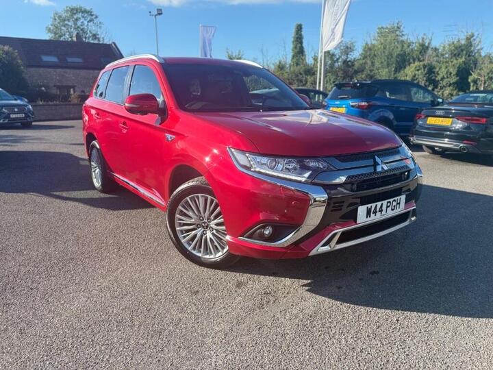 Mitsubishi Outlander 2.4h TwinMotor 13.8kWh Dynamic Safety CVT 4WD Euro 6 (s/s) 5dr