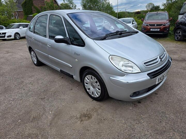 Citroen Xsara Picasso 1.6i 16V Desire 5dr