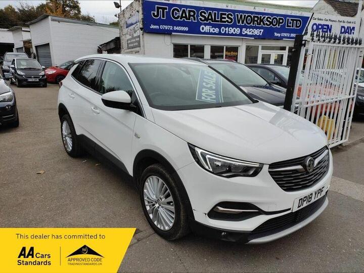 Vauxhall Grandland X 1.2 Turbo Sport Nav Euro 6 (s/s) 5dr Vauxhall Grandland X 1.2 Turbo Sport Nav Euro 6 (s/s) 5dr