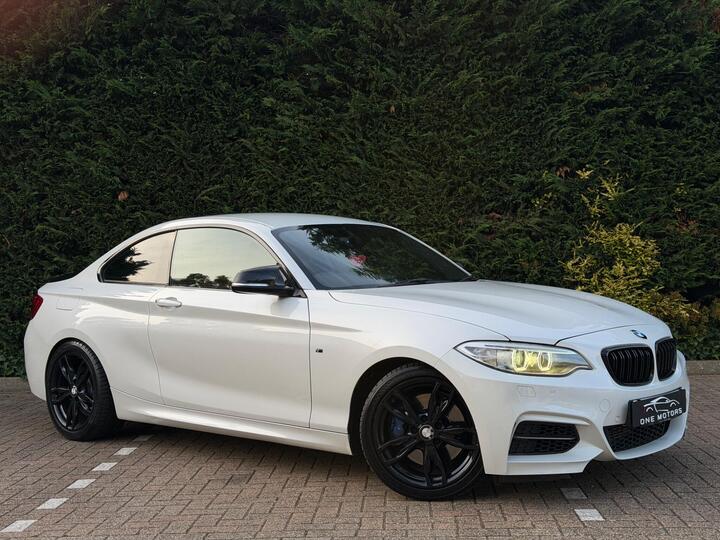 BMW 2 Series 3.0 M235i Auto Euro 6 (s/s) 2dr BMW 2 Series 3.0 M235i Auto Euro 6 (s/s) 2dr