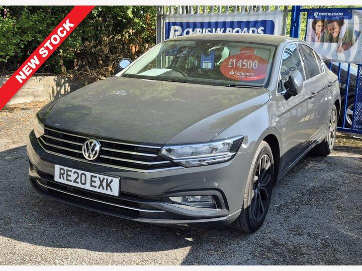 Volkswagen PASSAT 1.6 TDI SEL DSG Euro 6 (s/s) 4dr