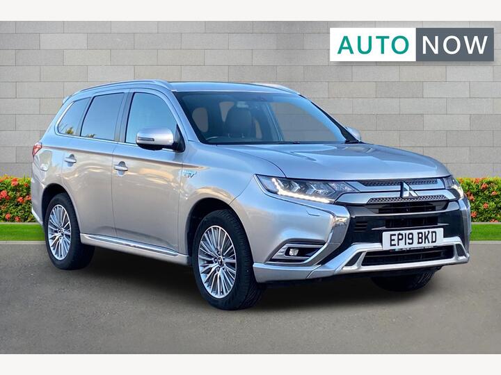 Mitsubishi Outlander 2.4h TwinMotor 13.8kWh 4h CVT 4WD Euro 6 (s/s) 5dr