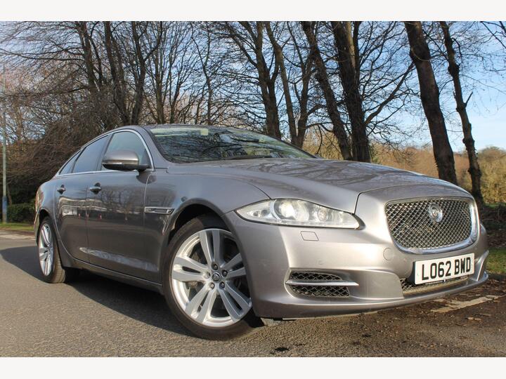 Jaguar XJ 3.0d V6 Luxury Auto Euro 5 (s/s) 4dr