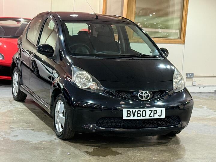 Toyota AYGO 1.0 VVT-i Black MultiMode Euro 4 5dr (AC)