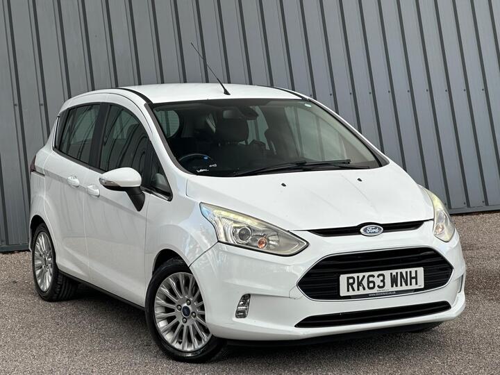 Ford B-Max 1.6 TDCi Titanium Euro 5 5dr