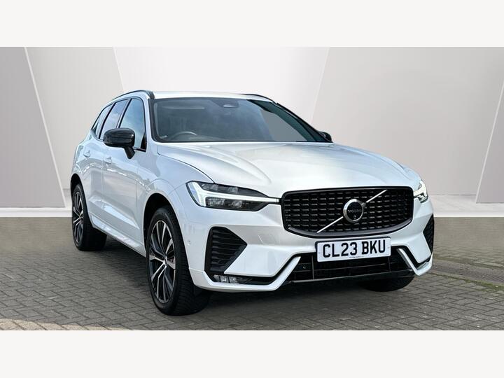 Volvo XC60 2.0 B5 MHEV Plus Auto AWD Euro 6 (s/s) 5dr