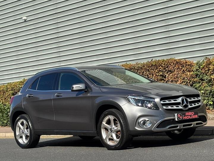 Mercedes-Benz GLA Class 1.6 GLA200 Sport (Executive) Euro 6 (s/s) 5dr