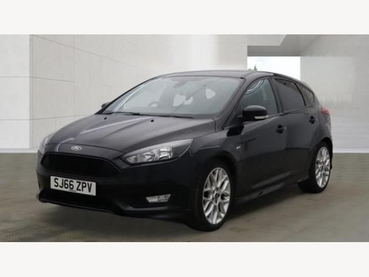 Ford FOCUS 1.0T EcoBoost ST-Line Euro 6 (s/s) 5dr