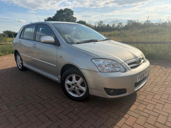 Toyota Corolla 1.6 VVT-i T3 5dr