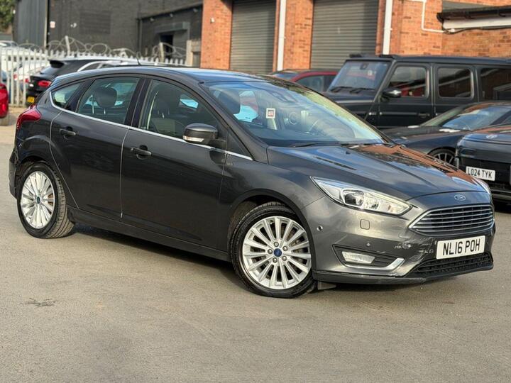 Ford FOCUS 1.0T EcoBoost Titanium X Auto Euro 6 (s/s) 5dr