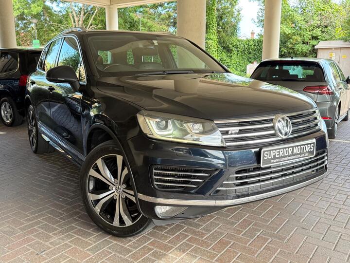 Volkswagen Touareg 3.0 TDI V6 BlueMotion Tech R-Line Tiptronic 4WD Euro 6 (s/s) 5dr