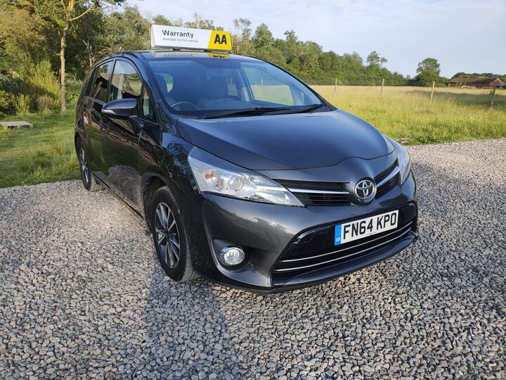 Toyota Verso 1.6 V-Matic Icon Euro 5 5dr Euro 5 Toyota Verso 1.6 V-Matic Icon Euro 5 5dr Euro 5