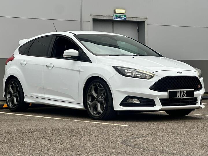 Ford Focus 2.0 TDCi ST-2 Euro 6 (s/s) 5dr