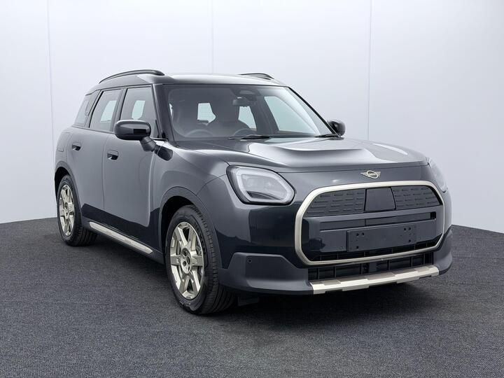 MINI Electric Countryman E 66.5kWh Exclusive Auto 5dr