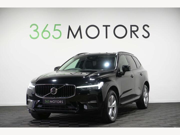 Volvo XC60 2.0 B5 MHEV Momentum Auto Euro 6 (s/s) 5dr
