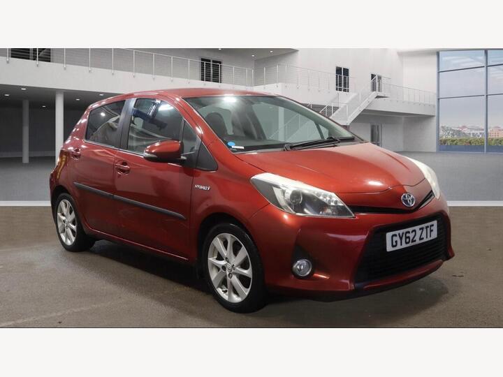Toyota Yaris 1.5 VVT-h T Spirit CVT Euro 5 5dr