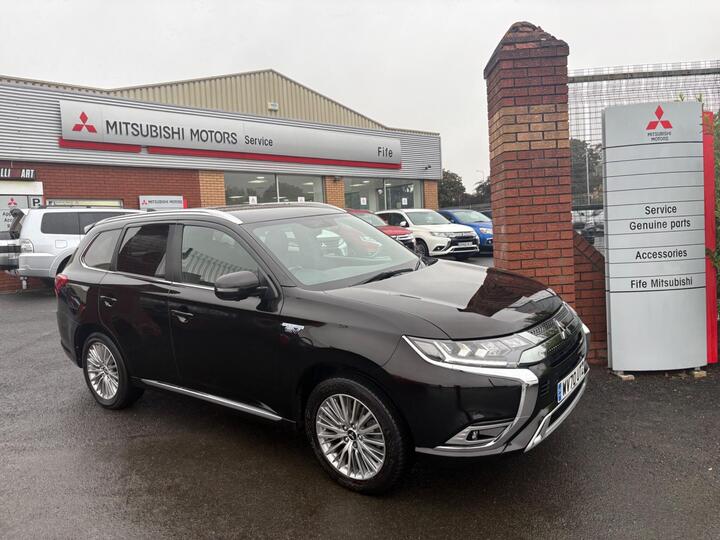 Mitsubishi Outlander 2.4h TwinMotor 13.8kWh Exceed CVT 4WD Euro 6 (s/s) 5dr