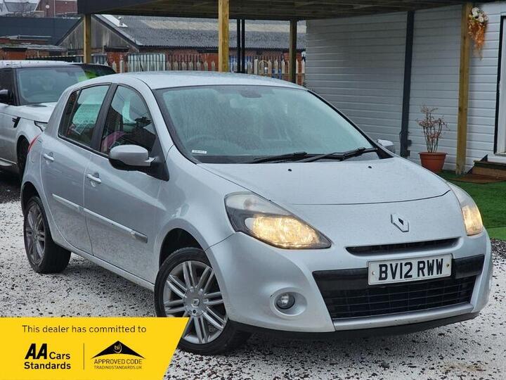 Renault Clio 1.6 VVT Dynamique TomTom Auto Euro 5 5dr