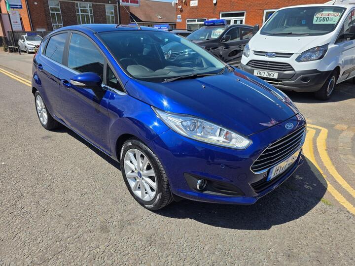 Ford Fiesta 1.0T EcoBoost Titanium Euro 6 (s/s) 5dr