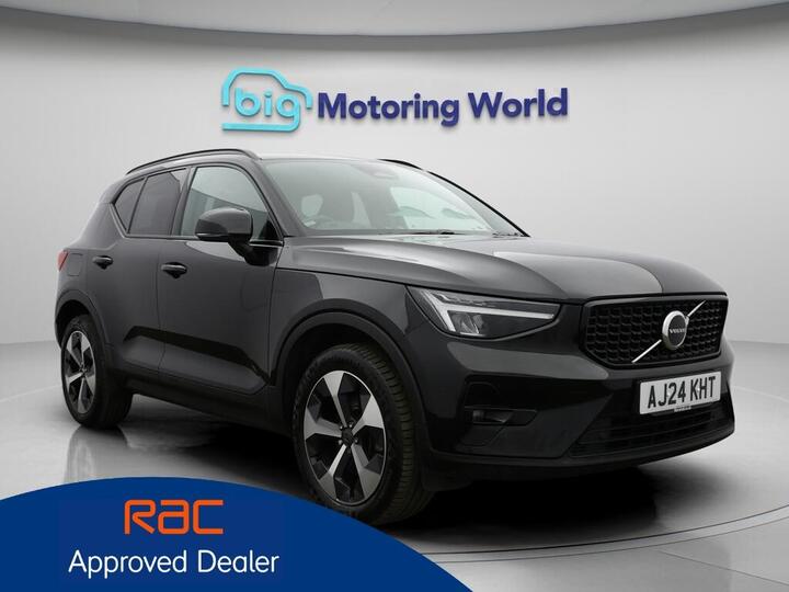 Volvo XC40 2.0 B3 MHEV Plus Dark DCT Auto Euro 6 (s/s) 5dr