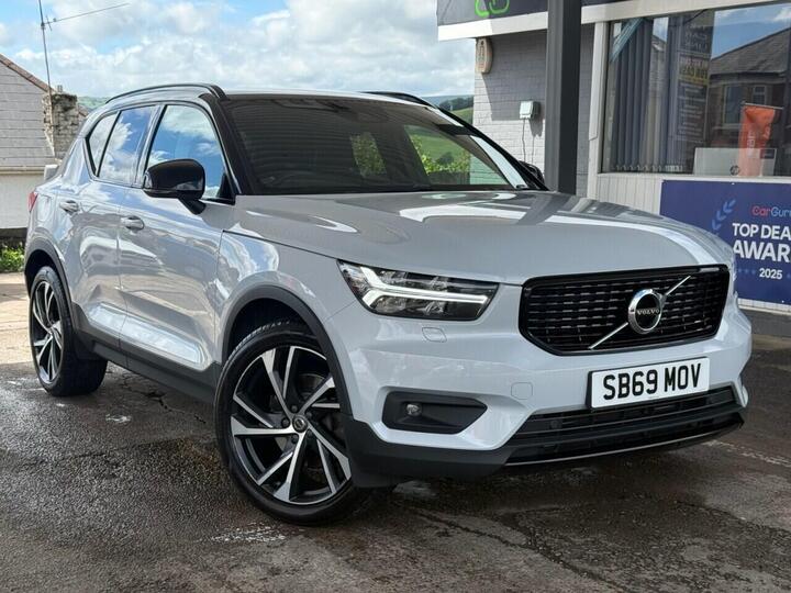 Volvo XC40 2.0 T4 R-Design Pro Auto Euro 6 (s/s) 5dr