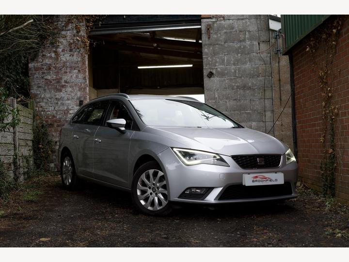 SEAT Leon 1.6 TDI CR SE Sport Tourer Euro 5 (s/s) 5dr