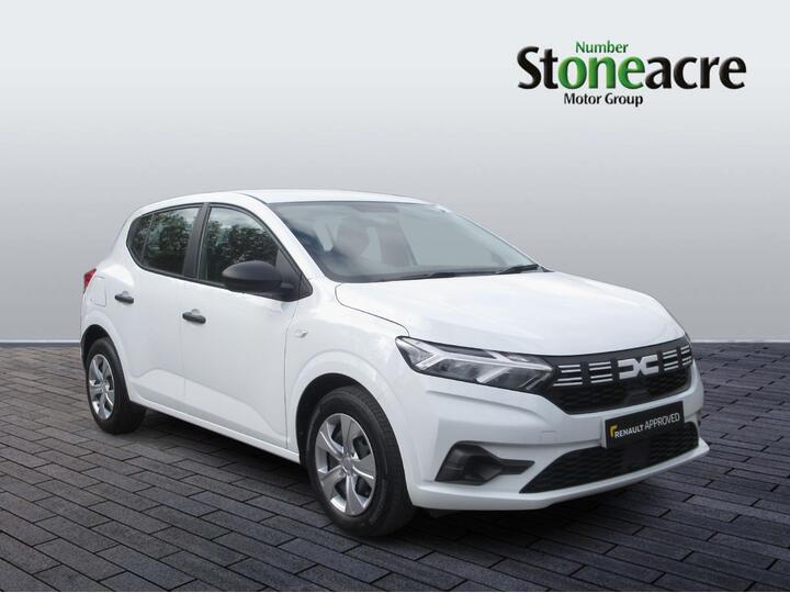 Dacia Sandero 1.0 TCe Essential Euro 6 (s/s) 5dr Dacia Sandero 1.0 TCe Essential Euro 6 (s/s) 5dr