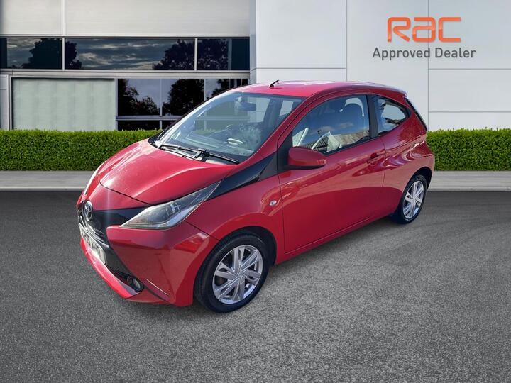 Toyota AYGO 1.0 VVT-i X-pression Euro 5 3dr Euro 5