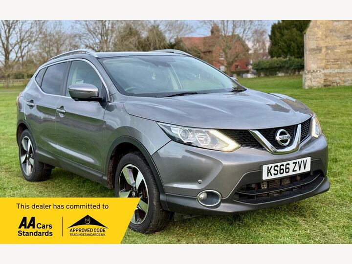 Nissan Qashqai 1.6 DCi N-Connecta XTRON 2WD Euro 6 (s/s) 5dr
