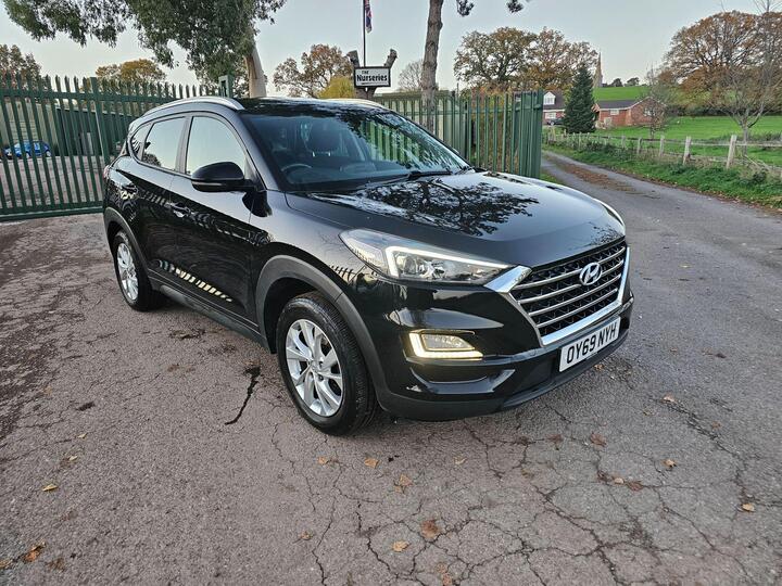 Hyundai TUCSON 1.6 GDi SE Nav Euro 6 (s/s) 5dr Hyundai TUCSON 1.6 GDi SE Nav Euro 6 (s/s) 5dr