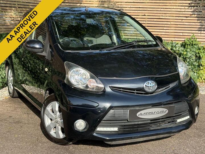 Toyota AYGO 1.0 VVT-i Fire Euro 5 5dr