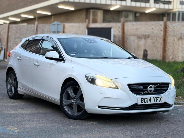 Volvo V40 1.6 T4 R-Design Lux Nav Powershift Euro 5 (s/s) 5dr