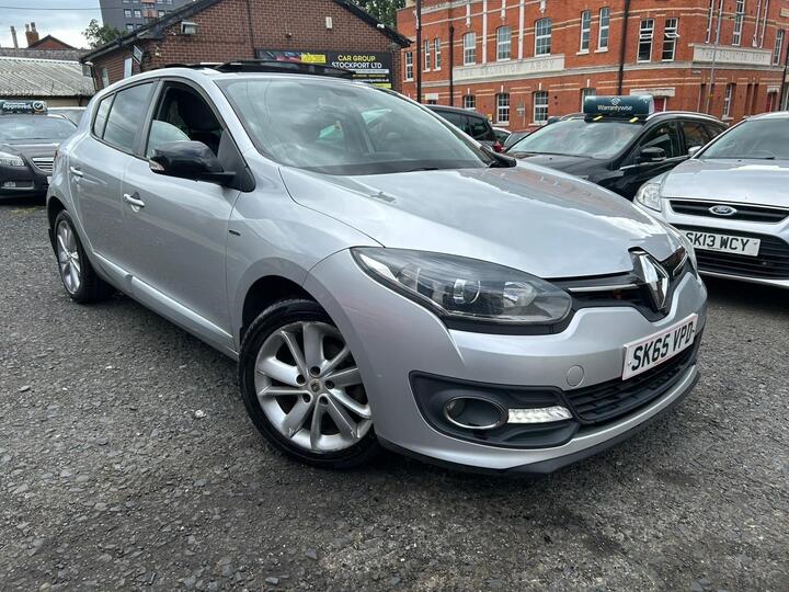 Renault Megane 1.5 DCi Limited Nav Euro 6 (s/s) 5dr Renault Megane 1.5 DCi Limited Nav Euro 6 (s/s) 5dr