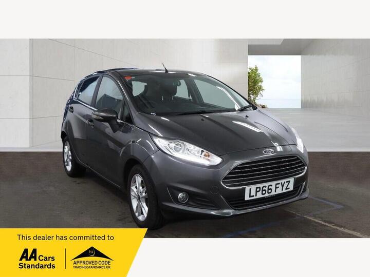 Ford Fiesta 1.25 Zetec Euro 6 5dr