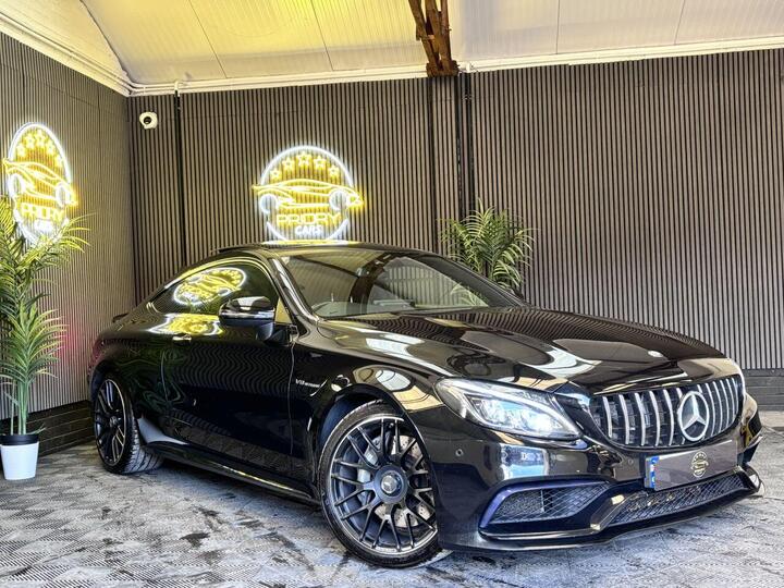 Mercedes-Benz C-CLASS 4.0 C63 V8 BiTurbo AMG (Premium) SpdS MCT Euro 6 (s/s) 2dr Mercedes-Benz C-CLASS 4.0 C63 V8 BiTurbo AMG (Premium) SpdS MCT Euro 6 (s/s) 2dr