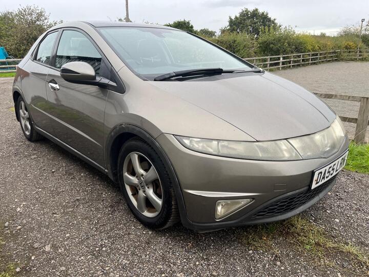 Honda Civic 1.8 I-VTEC ES 5dr